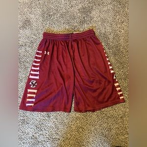 Boston College basketball shorts - Men’s XL - Under Armour